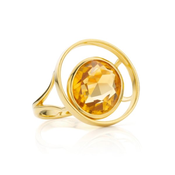 Audrey Huet Joaillerie : Bague ONE or jaune 18 carats citrine pierre naturelle symbole d'audace et d'élégance MADE in Belgium pour des femmes de caractère